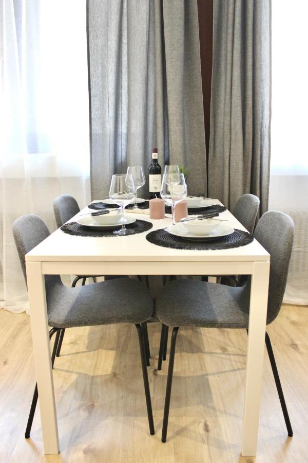Vier Sind Hier Apartments Rottweil Buitenkant foto